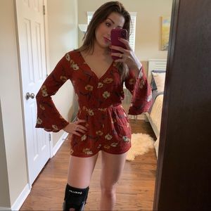 En Crème fall floral romper